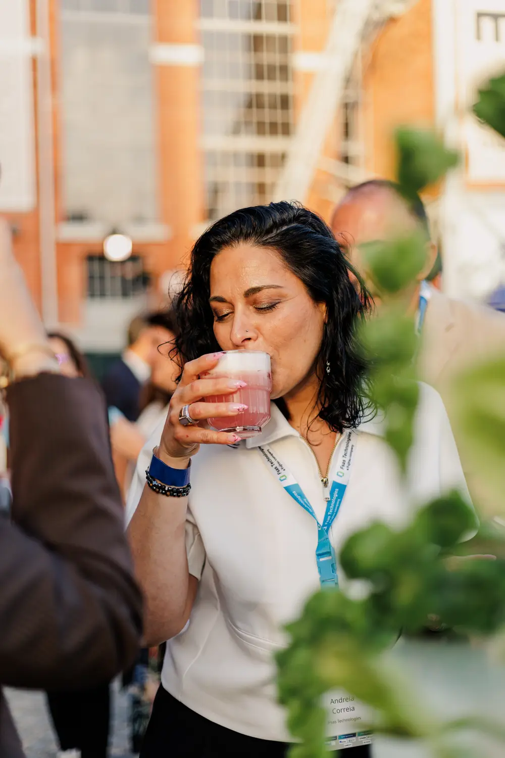 Convidada a beber um cocktail